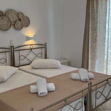Hotel Chrisoula Antiparos Exterior foto
