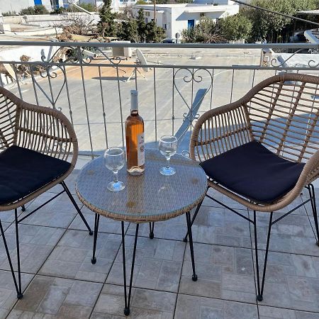 Hotel Chrisoula Antiparos Exterior foto